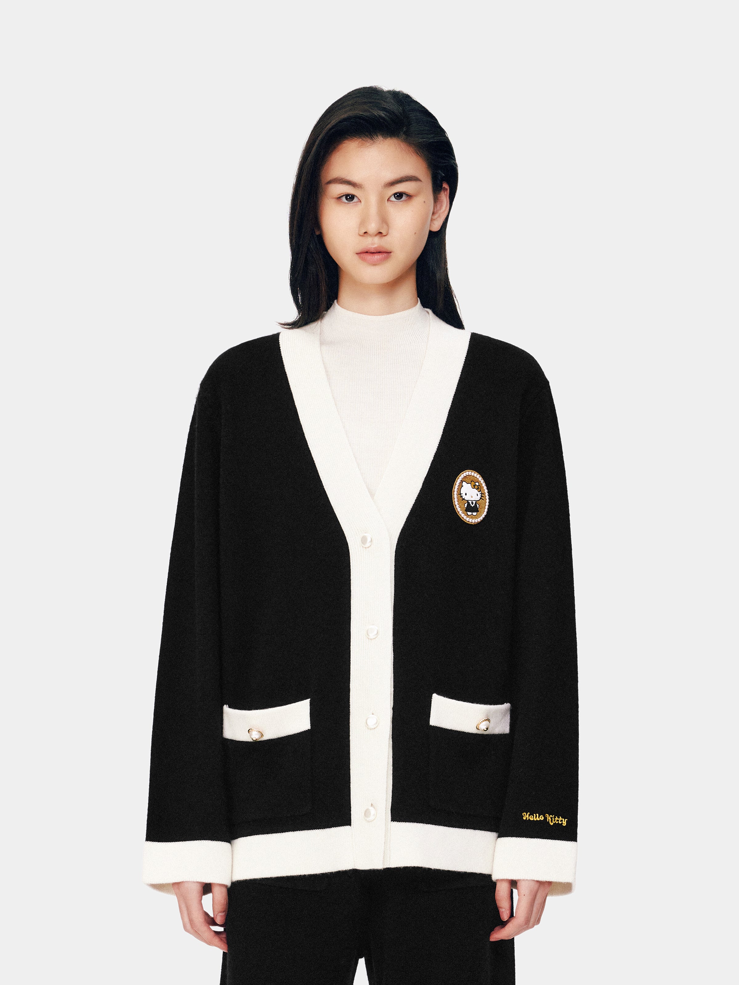 "Hello Kitty" Wool Cashmere Blend Cardigan – Black & White