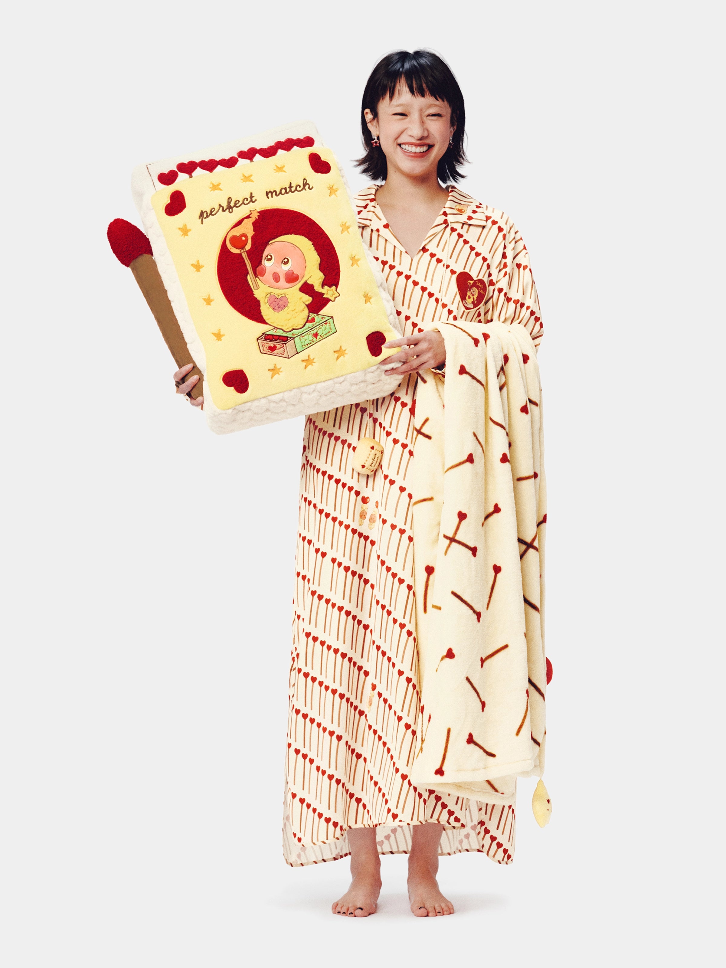 "tbh × TWINKLE TWINKLE" Blanket / Cushion / Massage Hammer Set – The Perfect Match