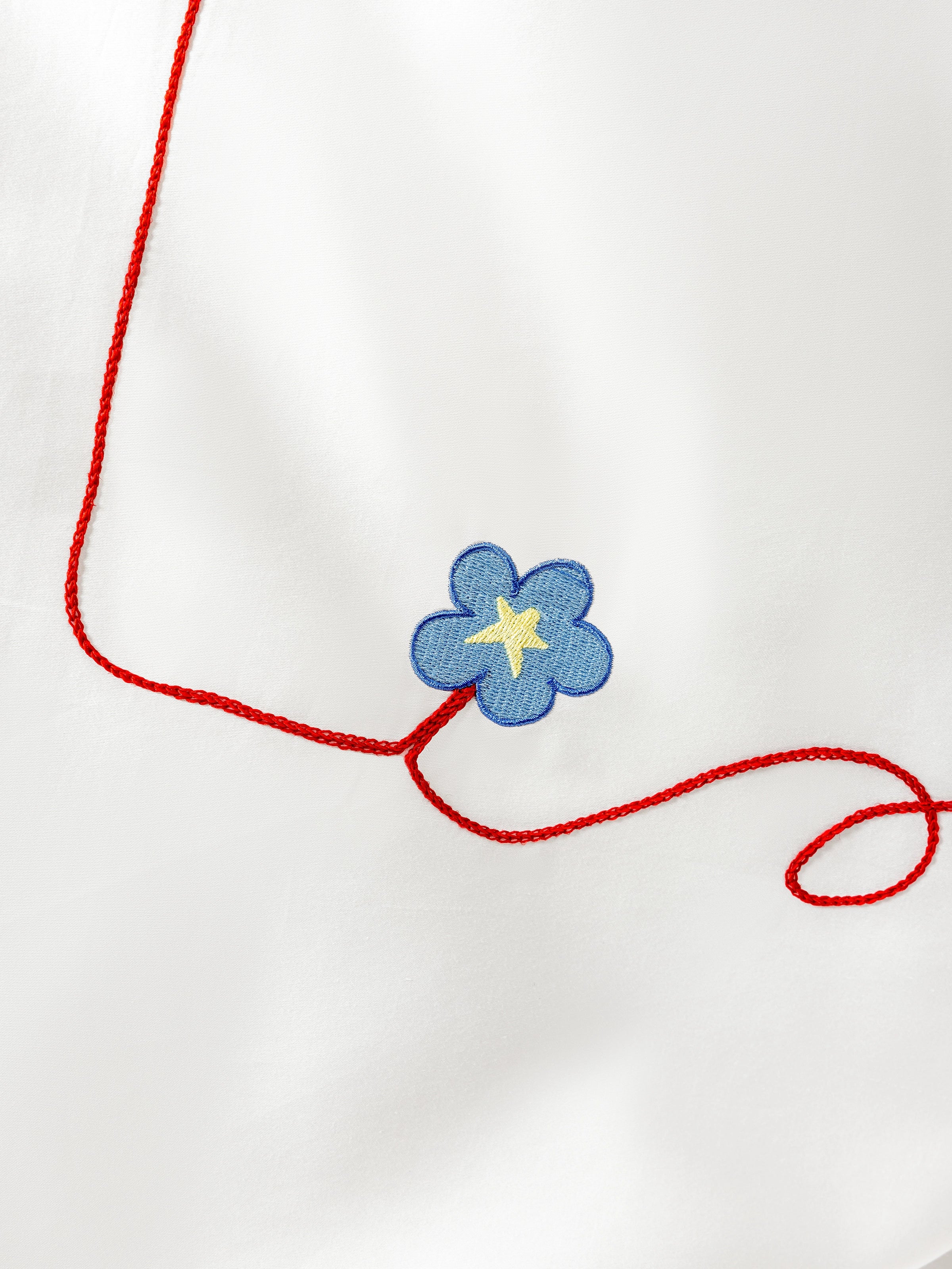 "tbh × TWINKLE TWINKLE" Embroidered Cotton Satin Bedding Set – Manuscript of Love