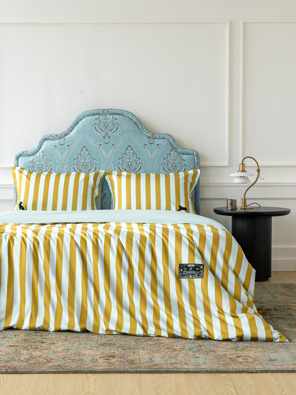 "Urban Jungle" Black Panther Cotton Sateen Jacquard Bedding Set – Blue & Green Stripes
