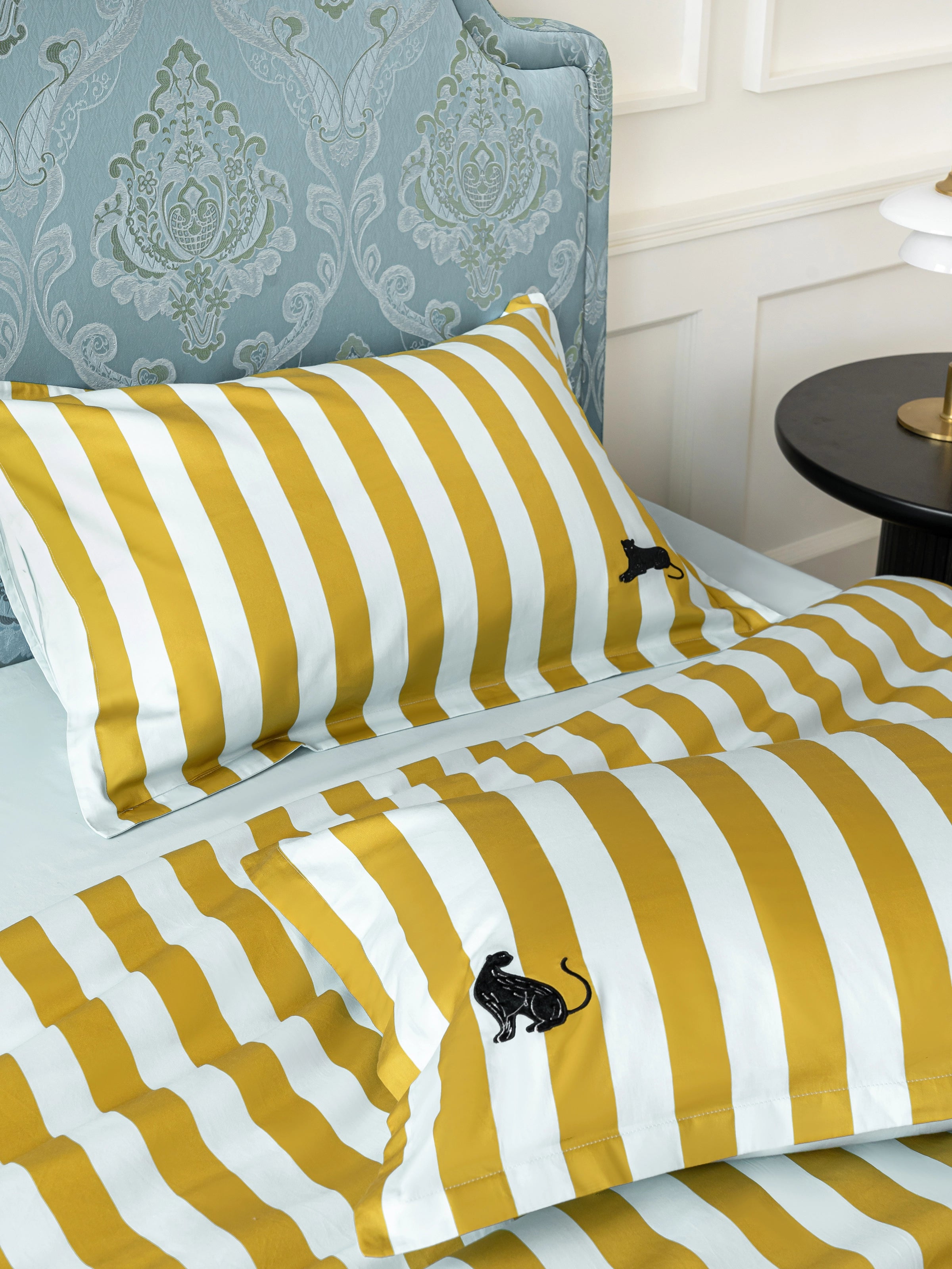 "Urban Jungle" Black Panther Cotton Sateen Jacquard Bedding Set – Blue & Green Stripes