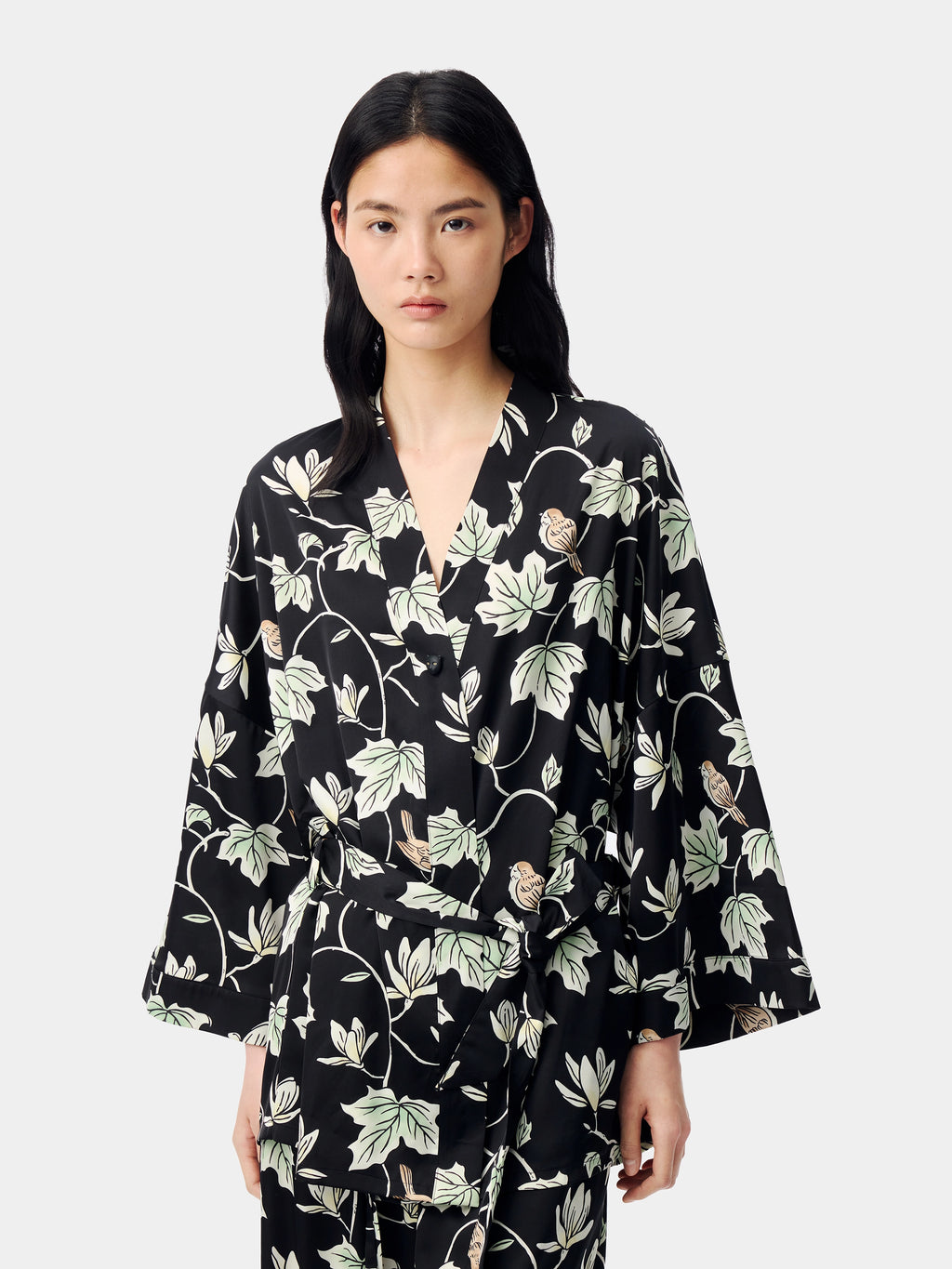 "Urban Jungle" Black Panther Satin Loungewear Set Robe & Pants – Magnolia