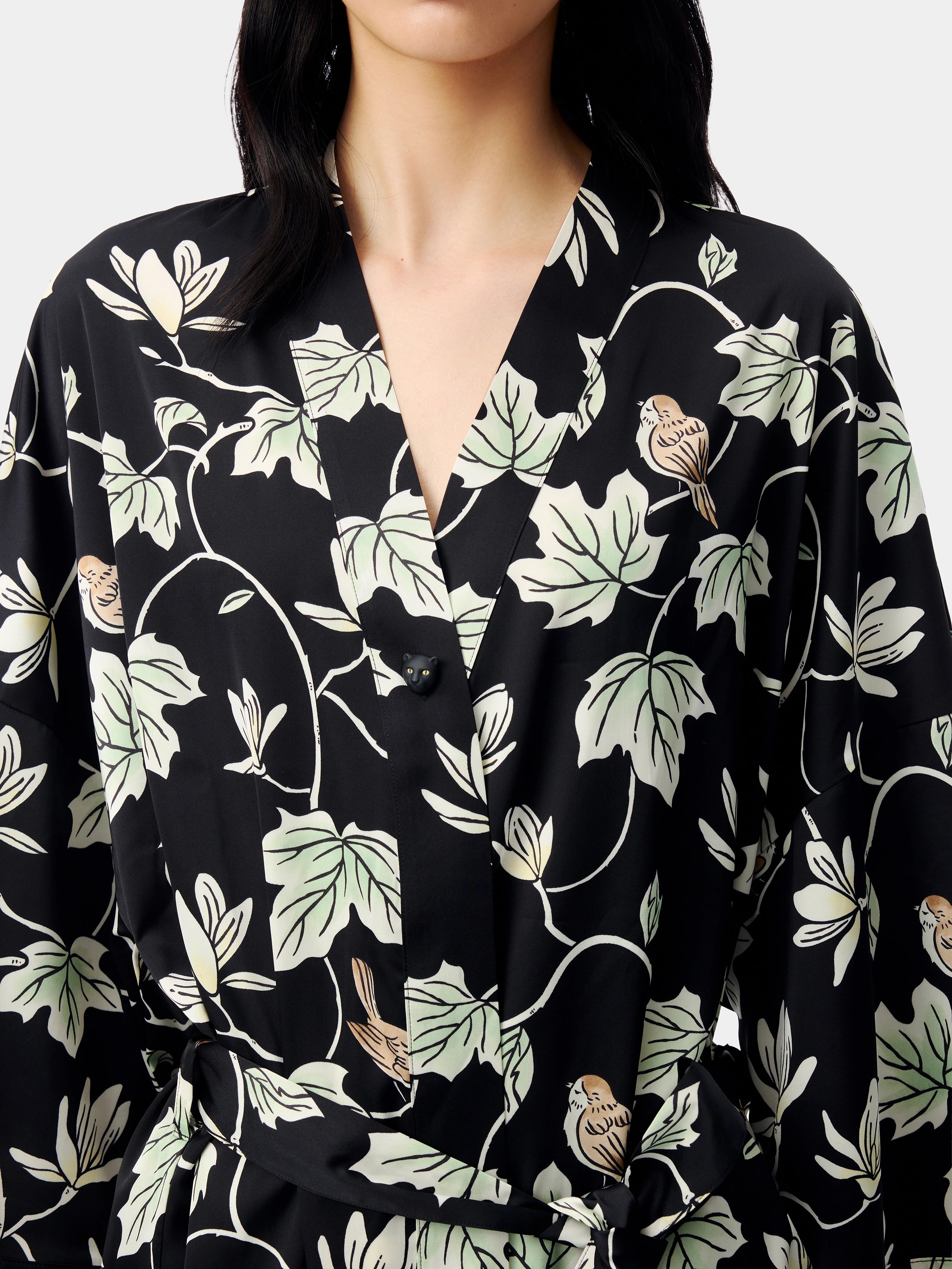 "Urban Jungle" Black Panther Satin Loungewear Set Robe & Pants – Magnolia