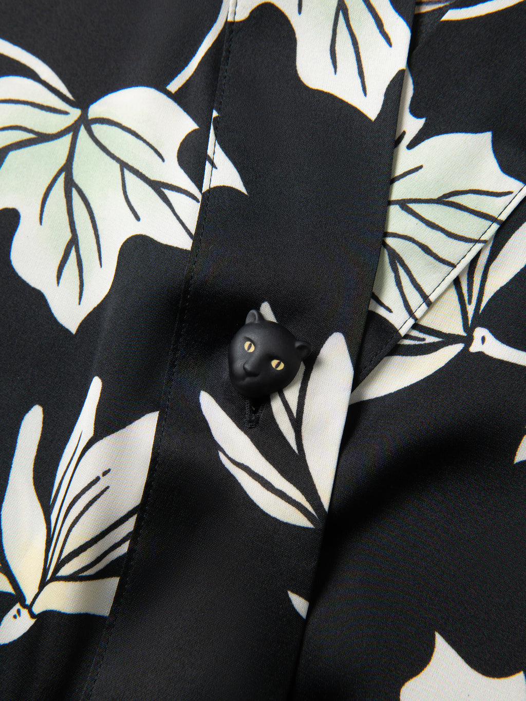 "Urban Jungle" Black Panther Satin Loungewear Set Robe & Pants – Magnolia