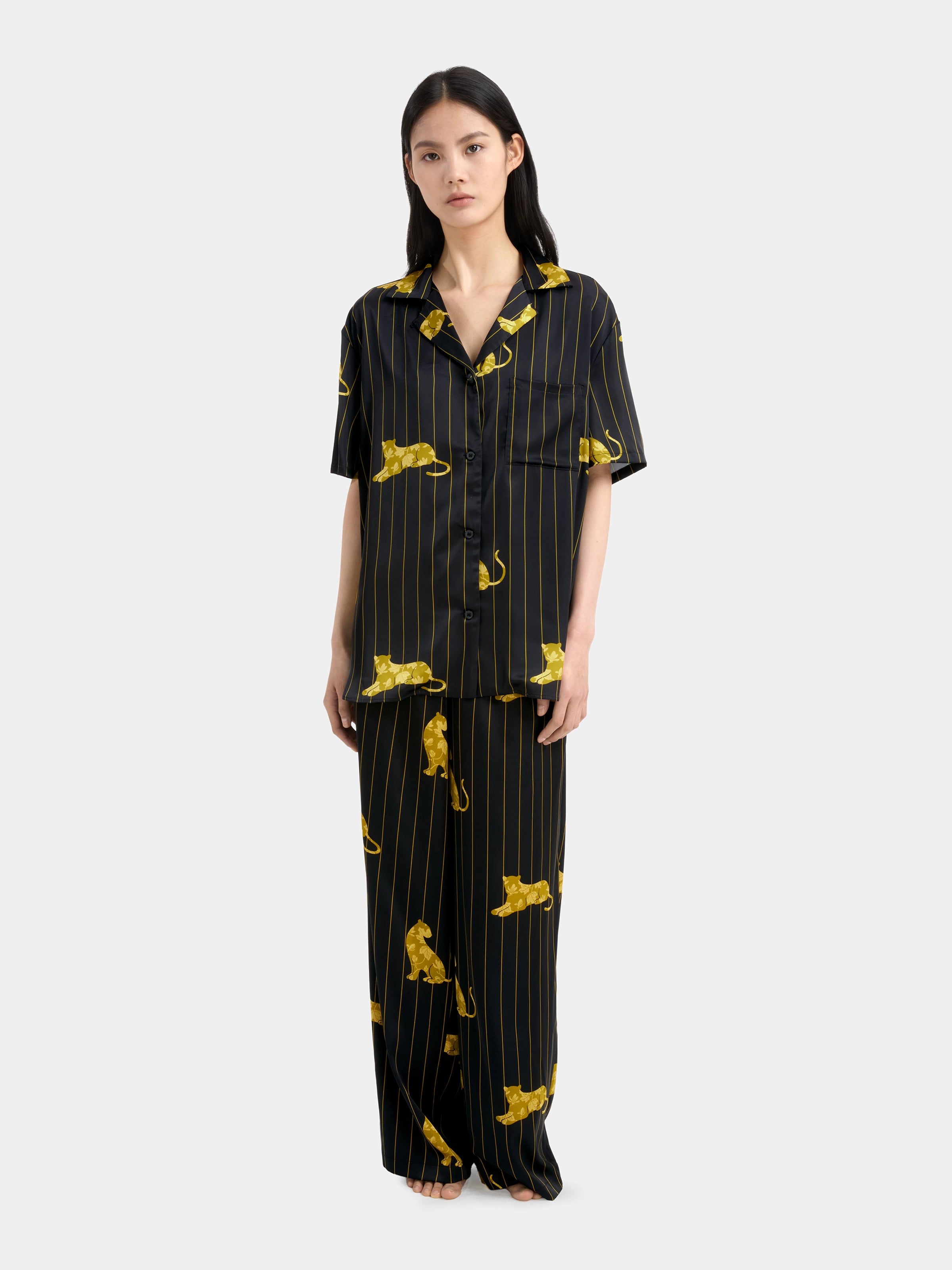 "Urban Jungle" Black Panther Satin Loungewear Set Short Sleeve – Dark Gold