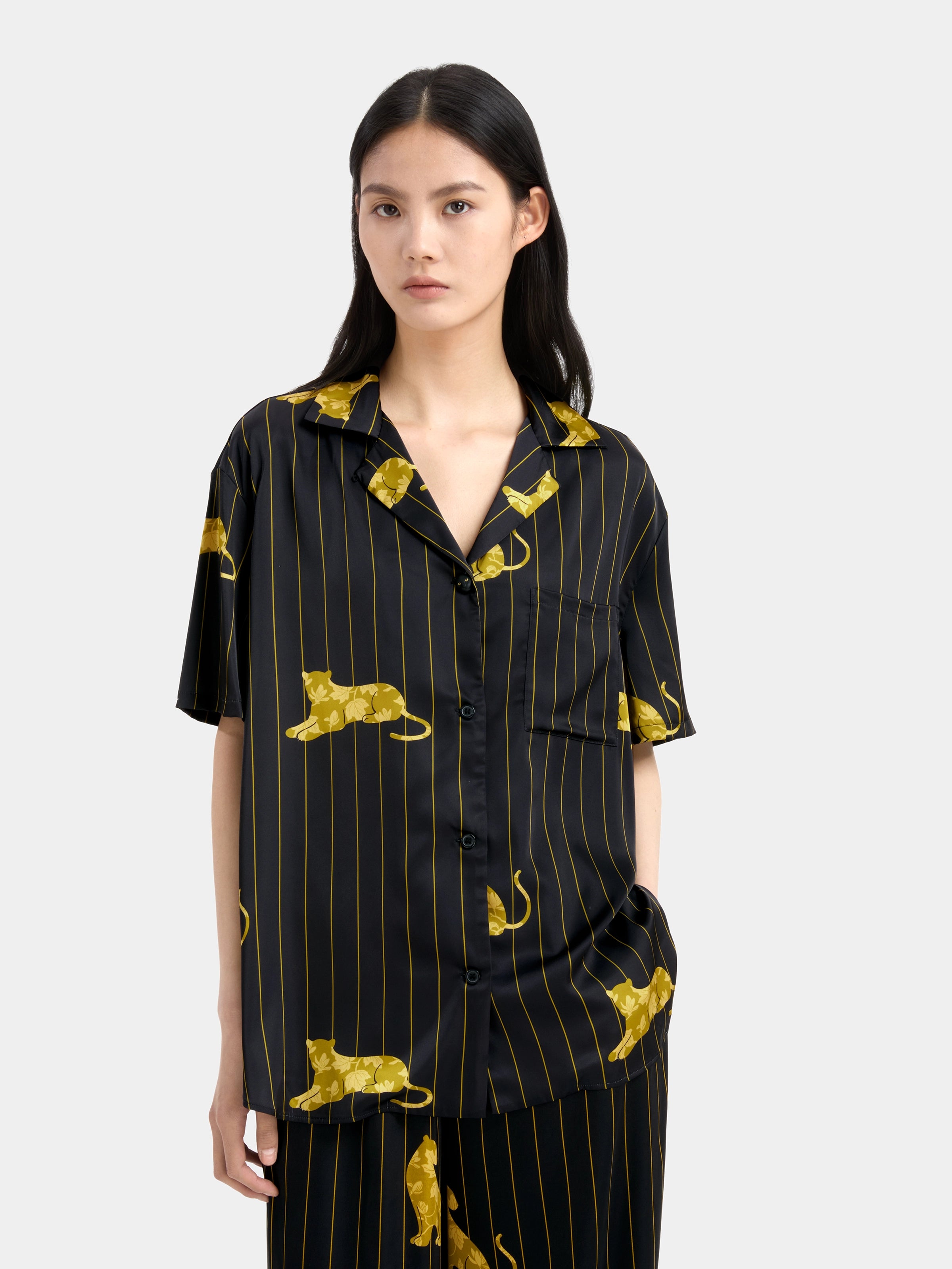 "Urban Jungle" Black Panther Satin Loungewear Set Short Sleeve – Dark Gold