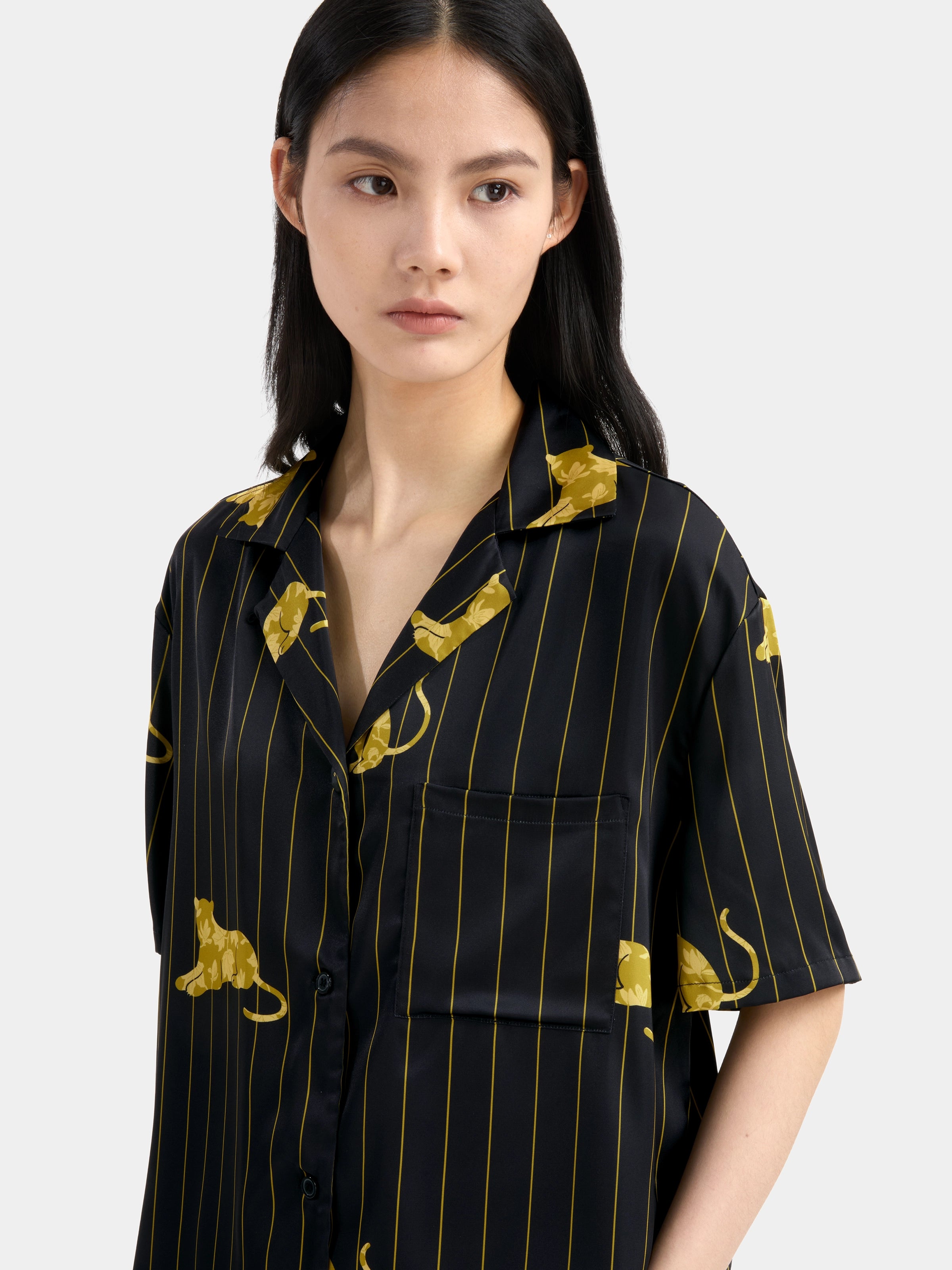 "Urban Jungle" Black Panther Satin Loungewear Set Short Sleeve – Dark Gold