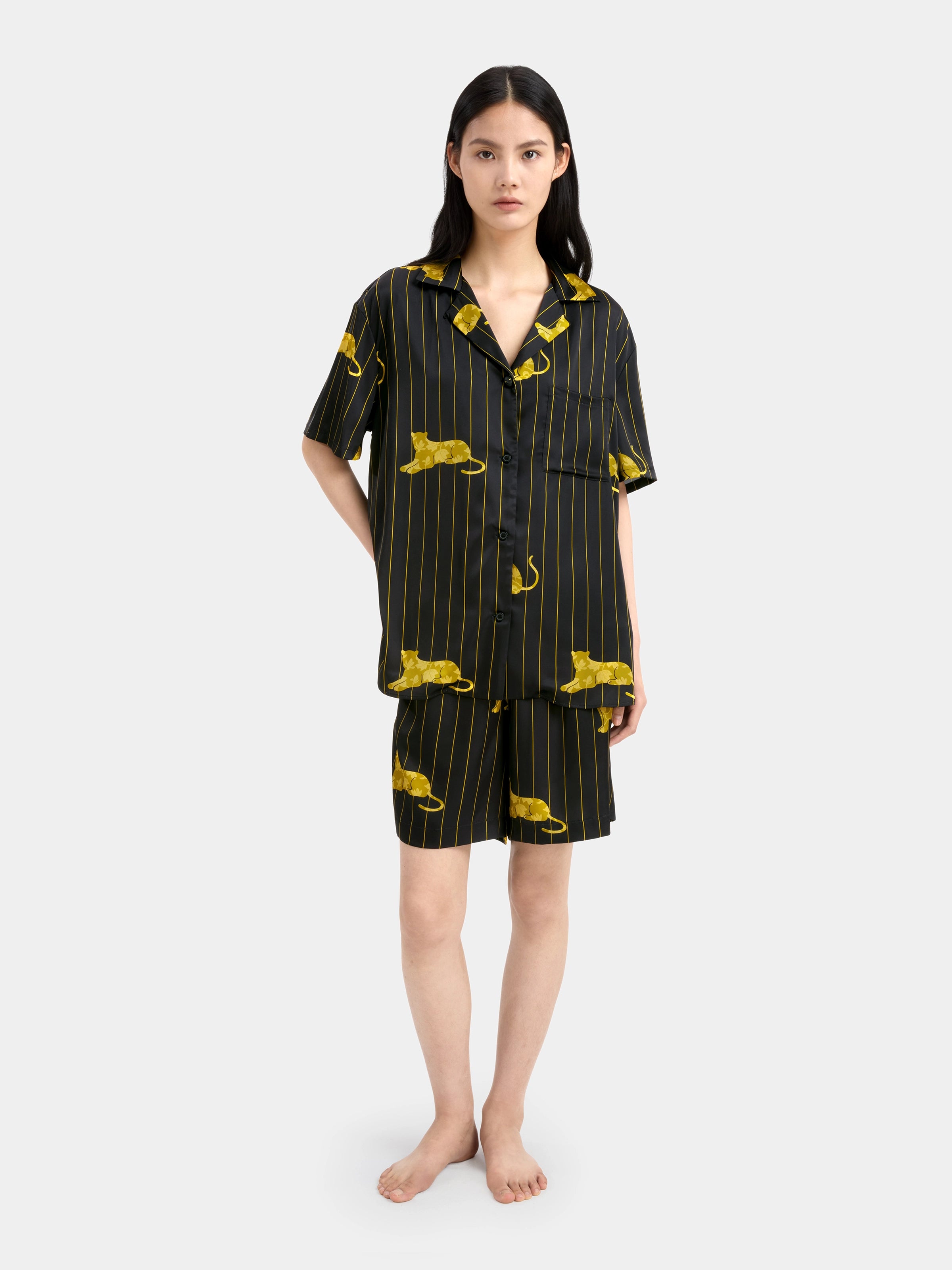 "Urban Jungle" Black Panther Satin Loungewear Set Short Sleeve & Shorts – Dark Gold