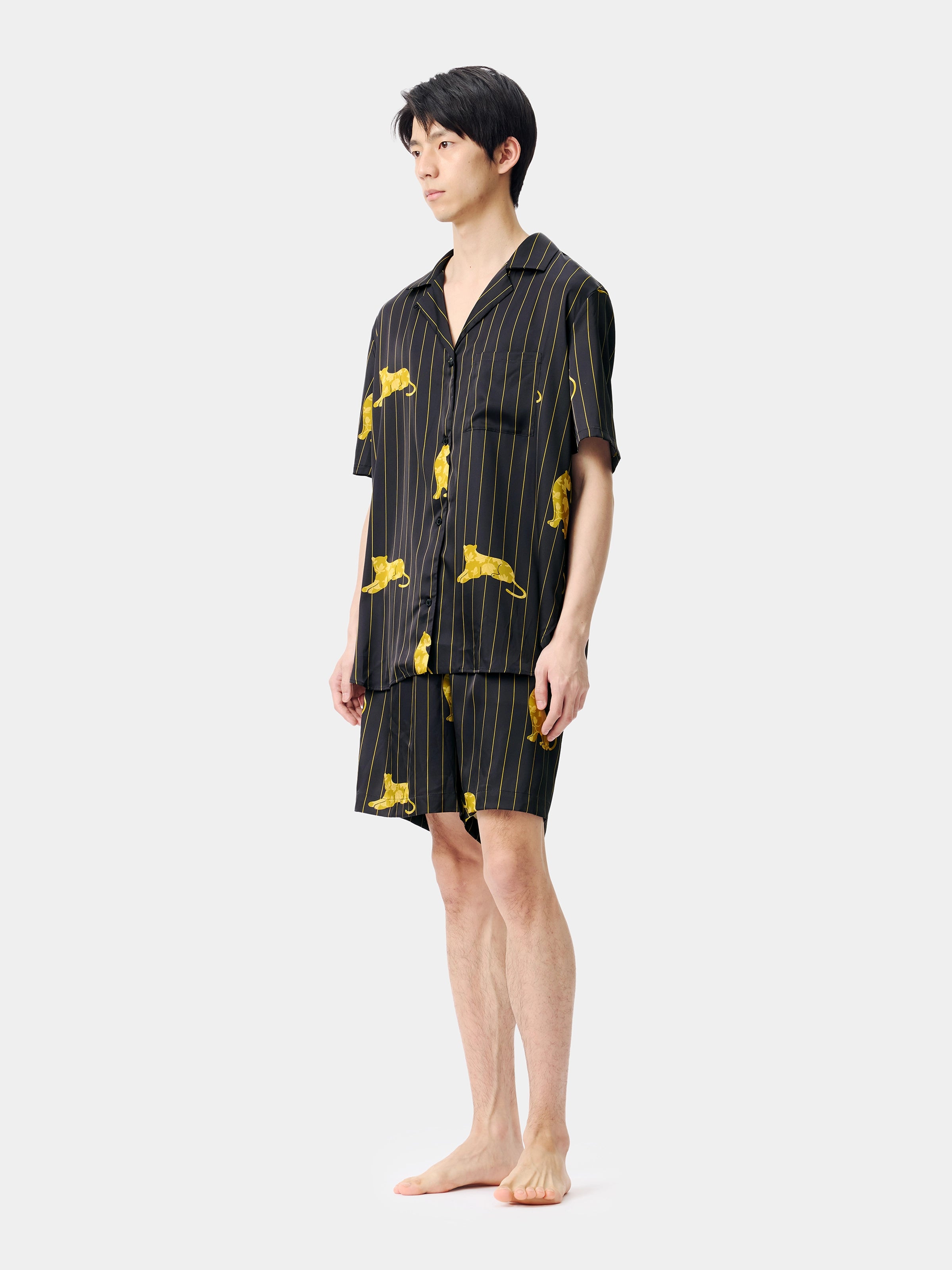 "Urban Jungle" Black Panther Satin Loungewear Set Short Sleeve & Shorts – Dark Gold