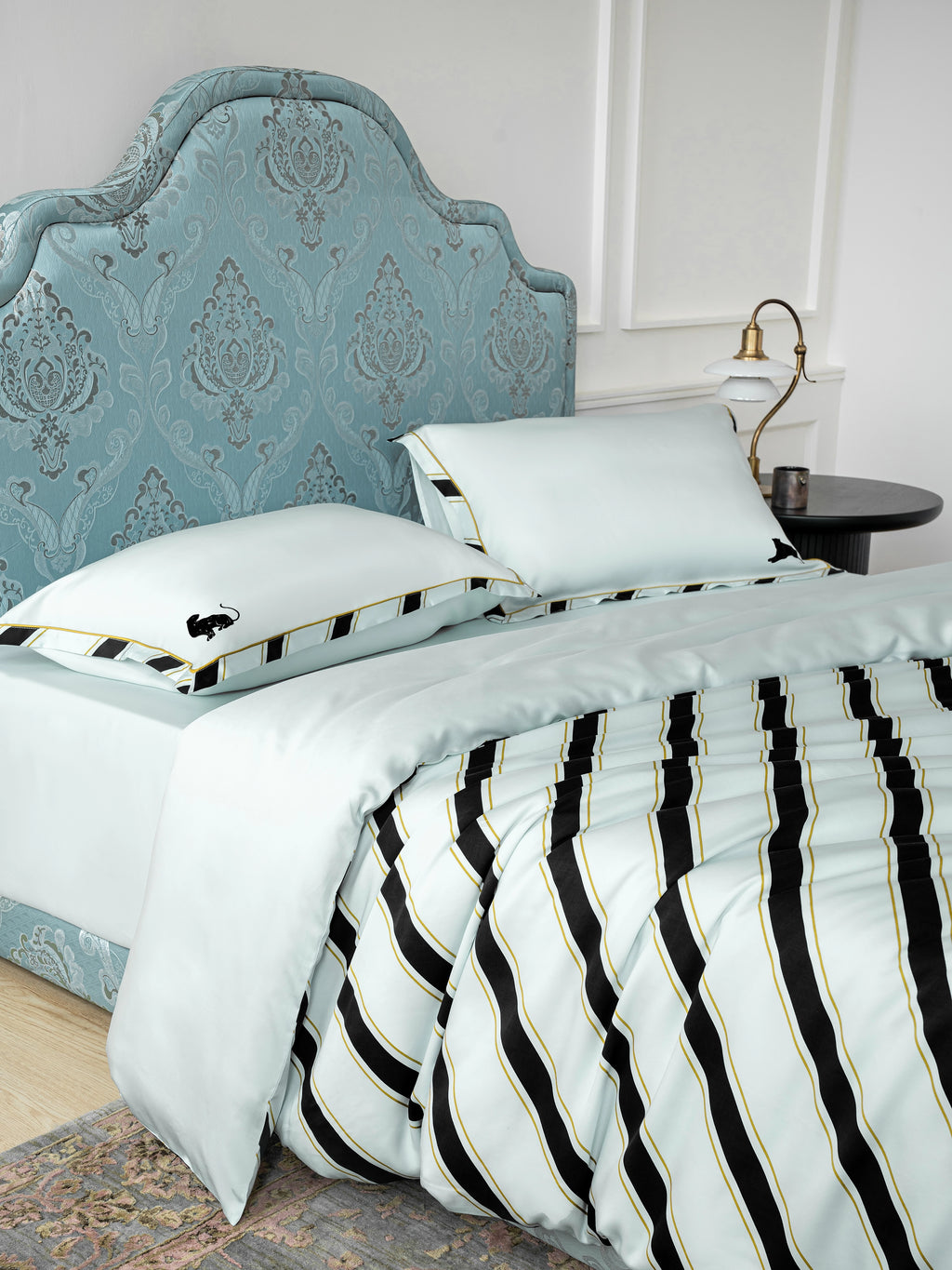 "Urban Jungle" Black Panther Tencel Printed Bedding Set – Blue & Black Stripes