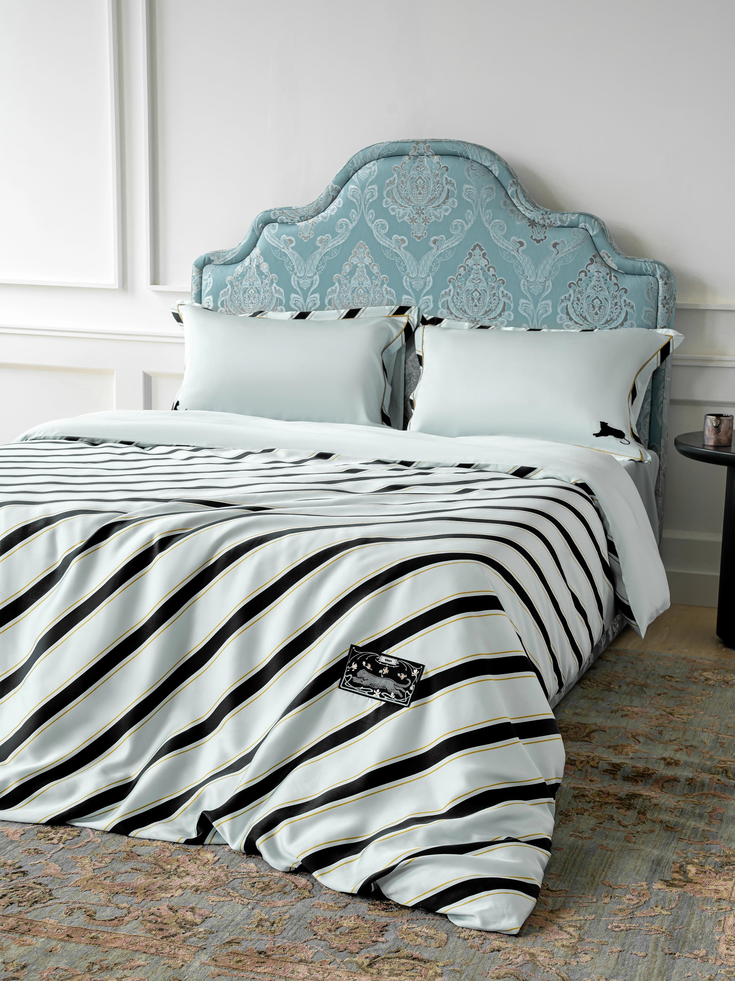 "Urban Jungle" Black Panther Tencel Printed Bedding Set – Blue & Black Stripes