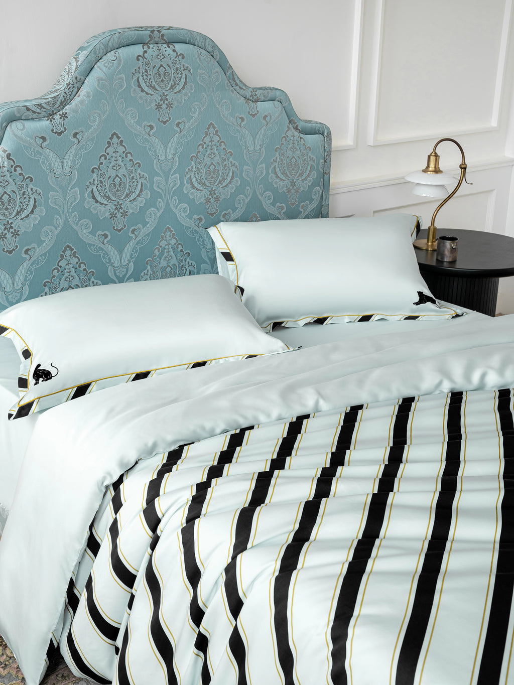 "Urban Jungle" Black Panther Tencel Printed Bedding Set – Blue & Black Stripes