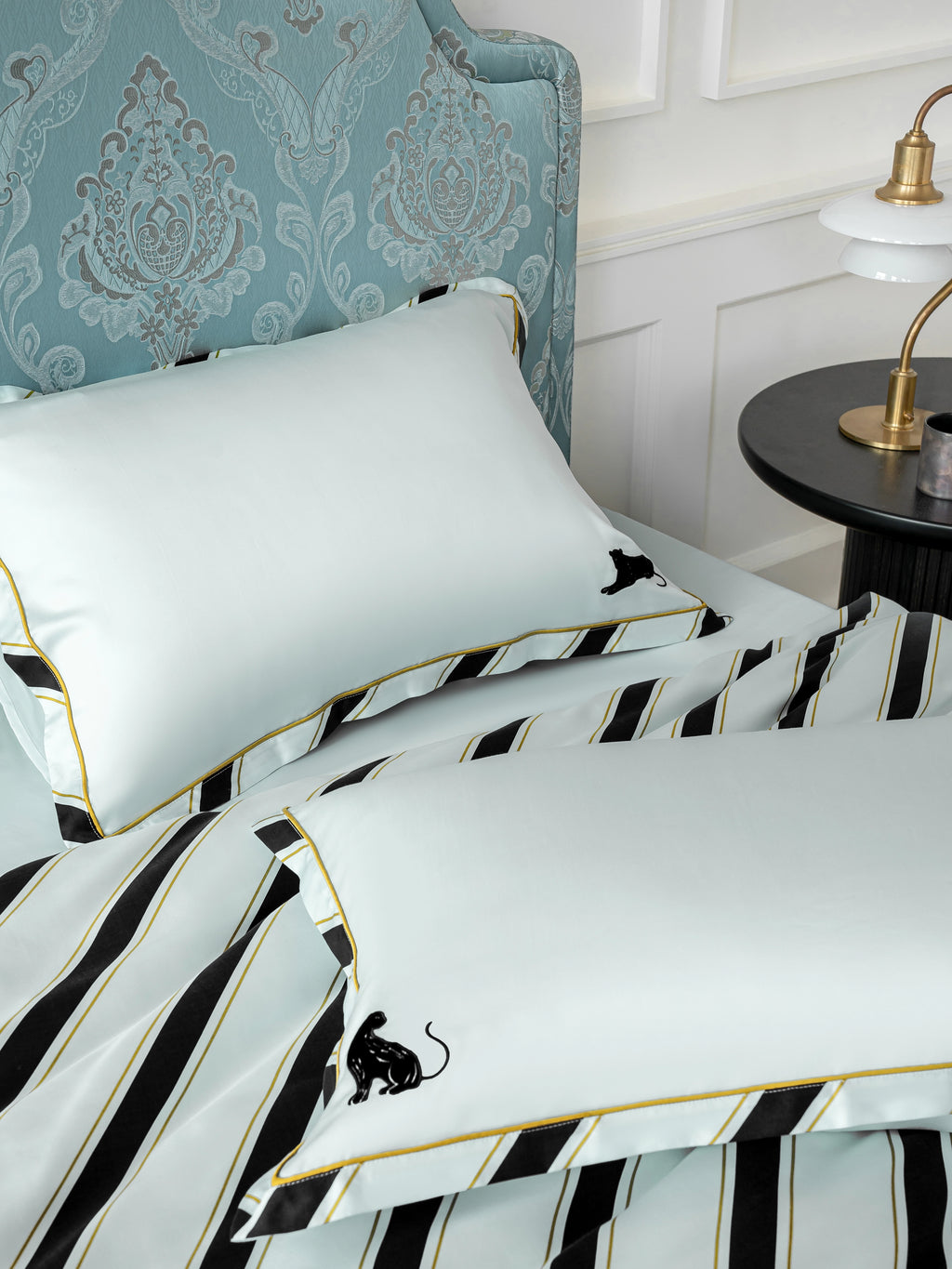 "Urban Jungle" Black Panther Tencel Printed Bedding Set – Blue & Black Stripes