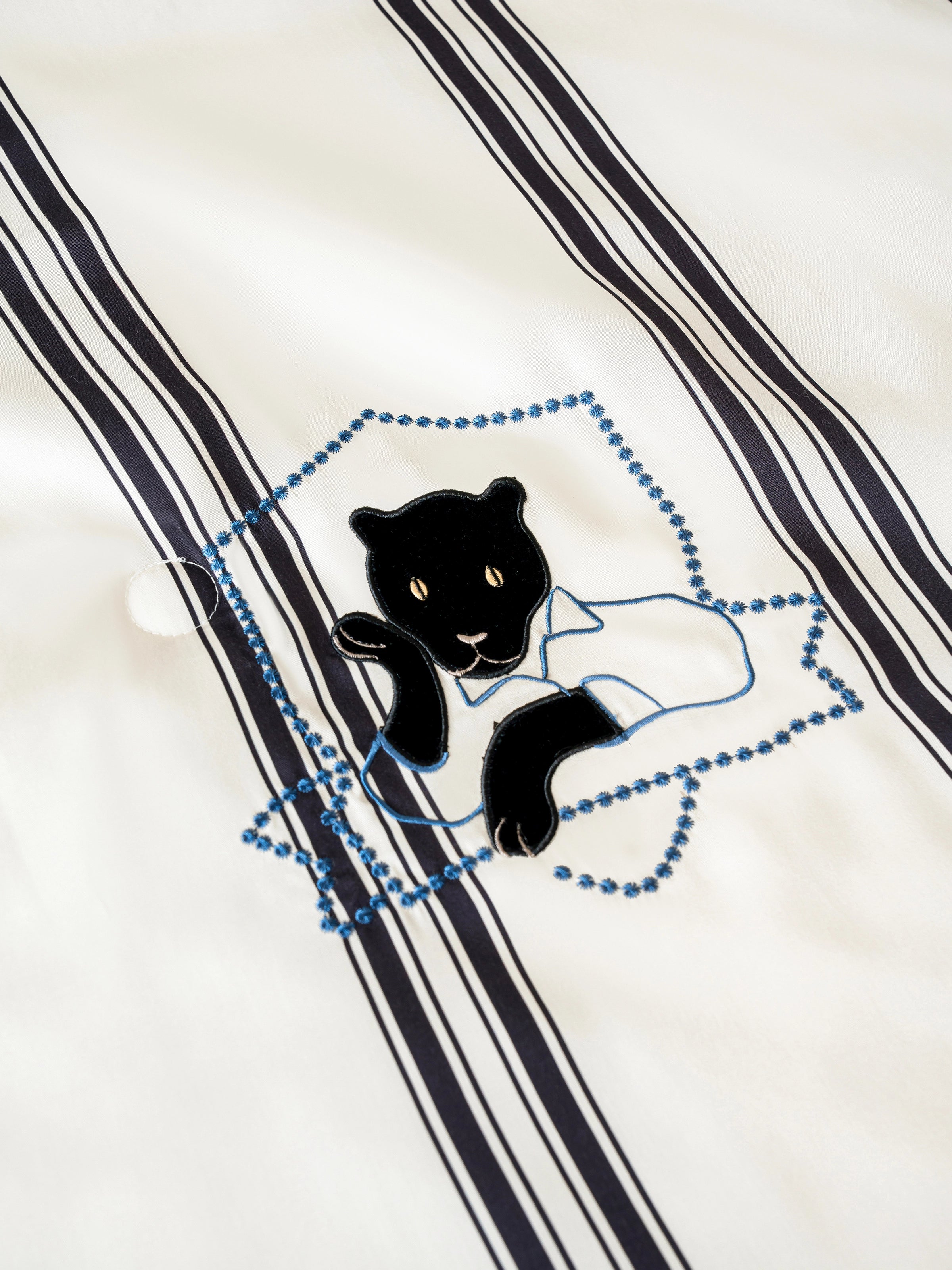"Urban Jungle" Black Panther Tencel Printed Summer Quilt – Moonlight White