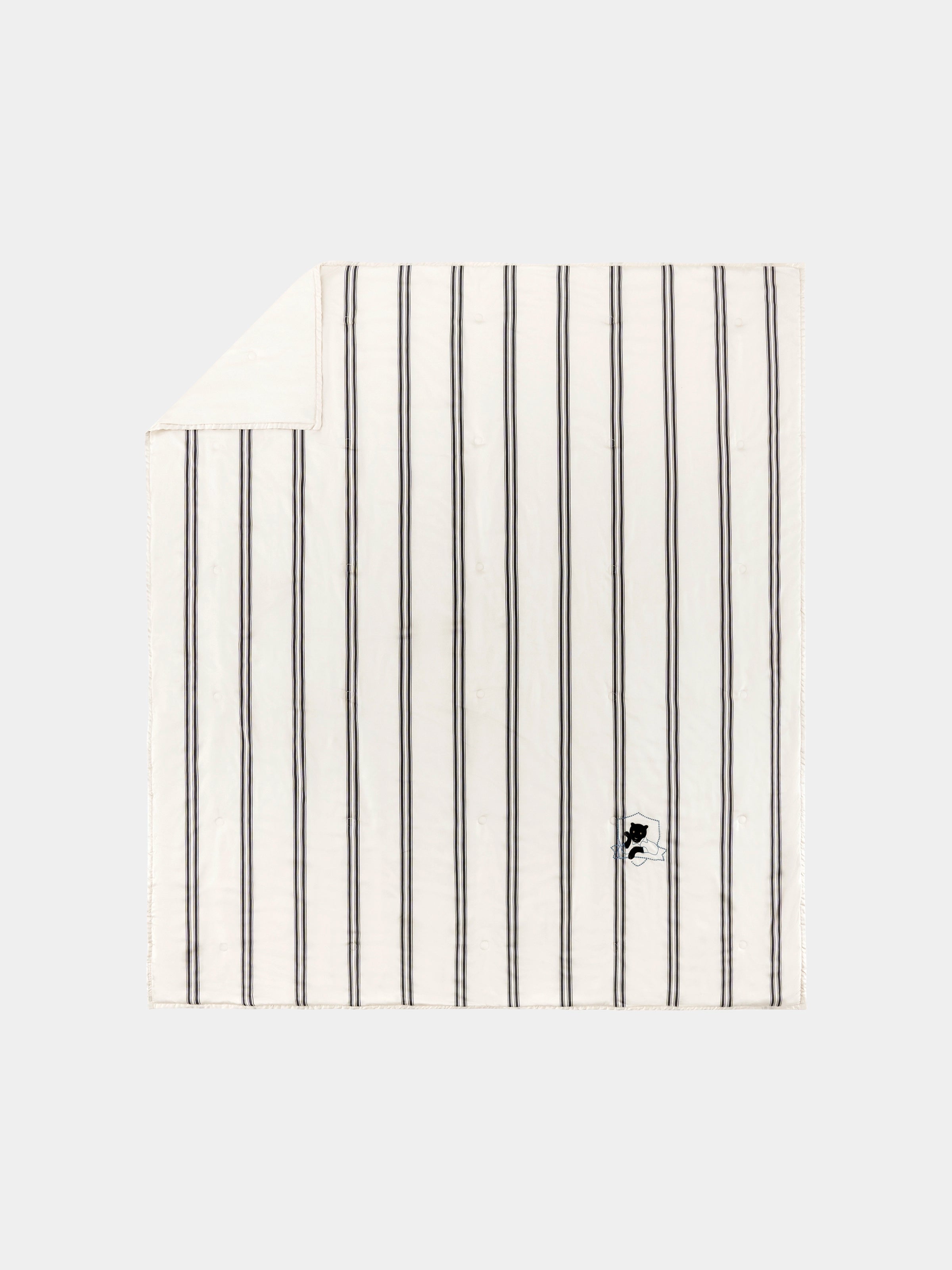 "Urban Jungle" Black Panther Tencel Printed Summer Quilt – Moonlight White