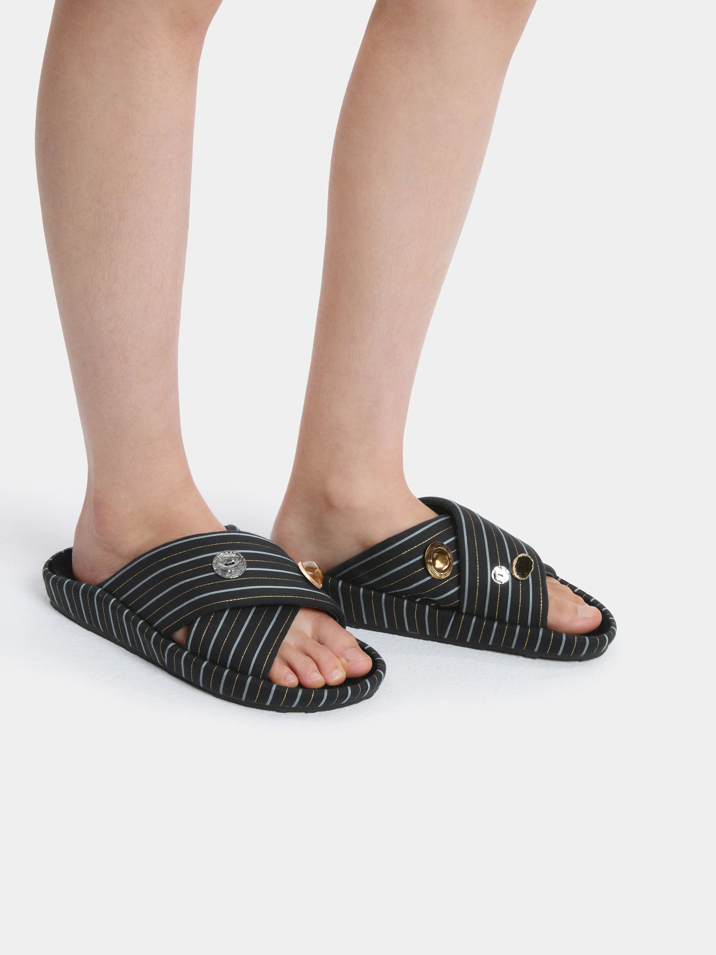 "Urban Jungle" Black Panther Cross-Strap Slippers – Dark Gold Stripes