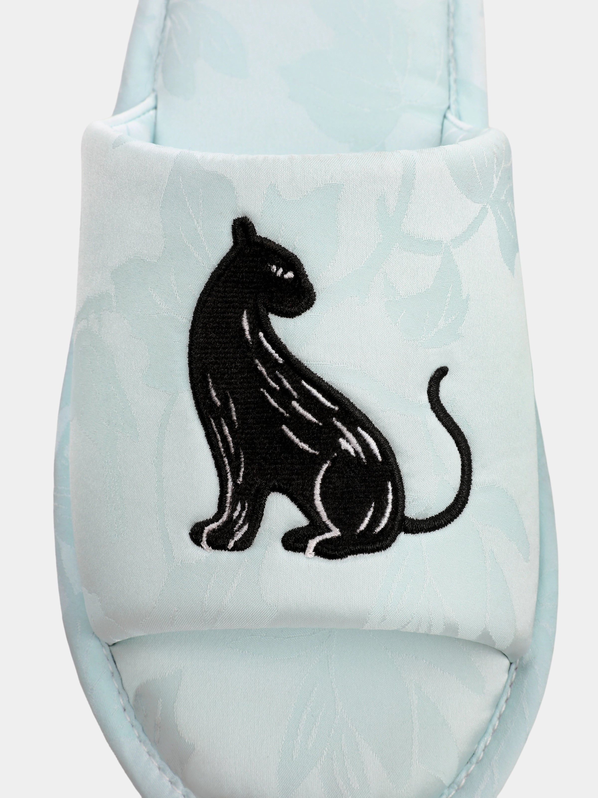 "Urban Jungle" Black Panther Jacquard Open-Toe Slippers – Mist Blue