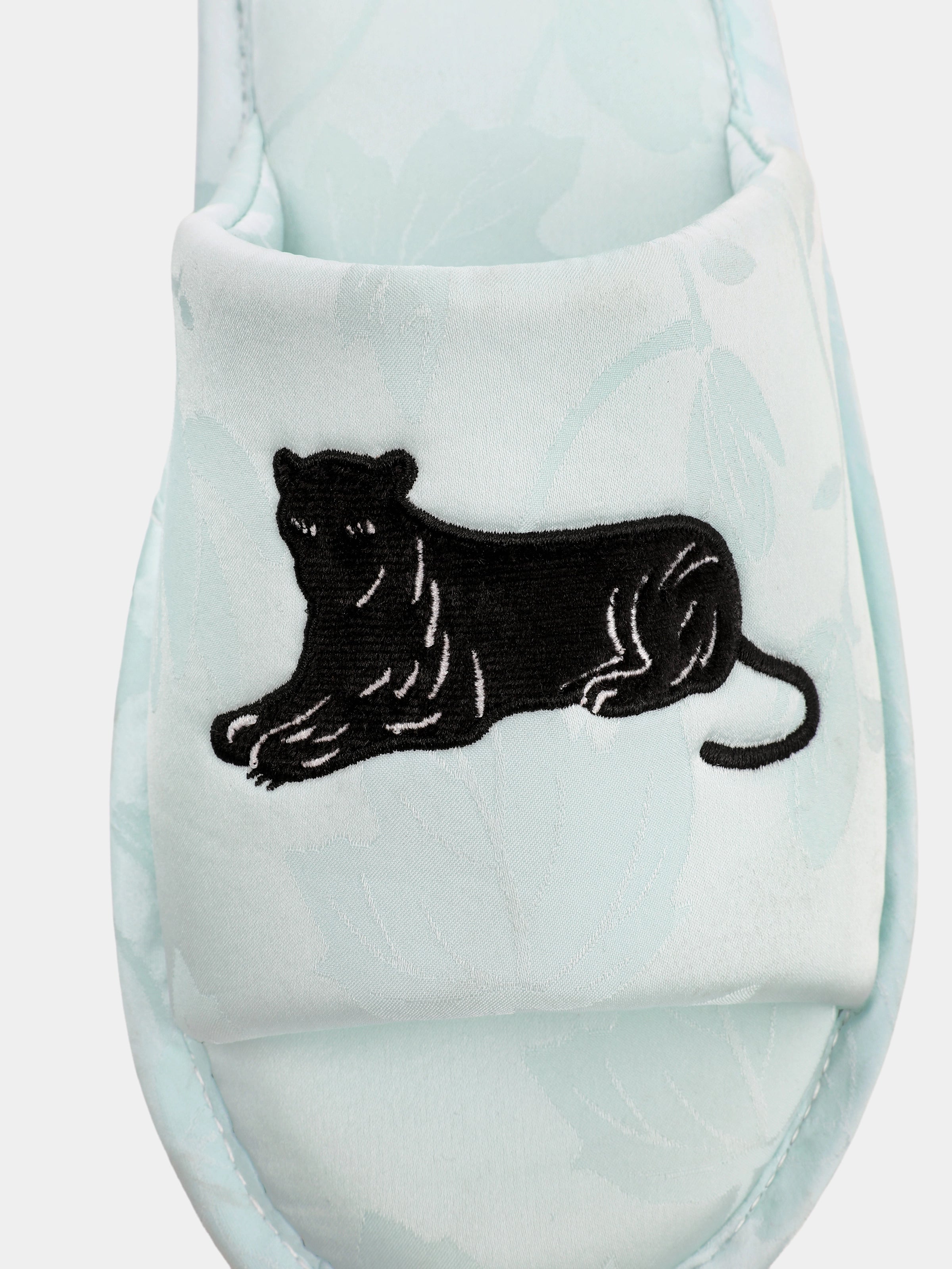 "Urban Jungle" Black Panther Jacquard Open-Toe Slippers – Mist Blue
