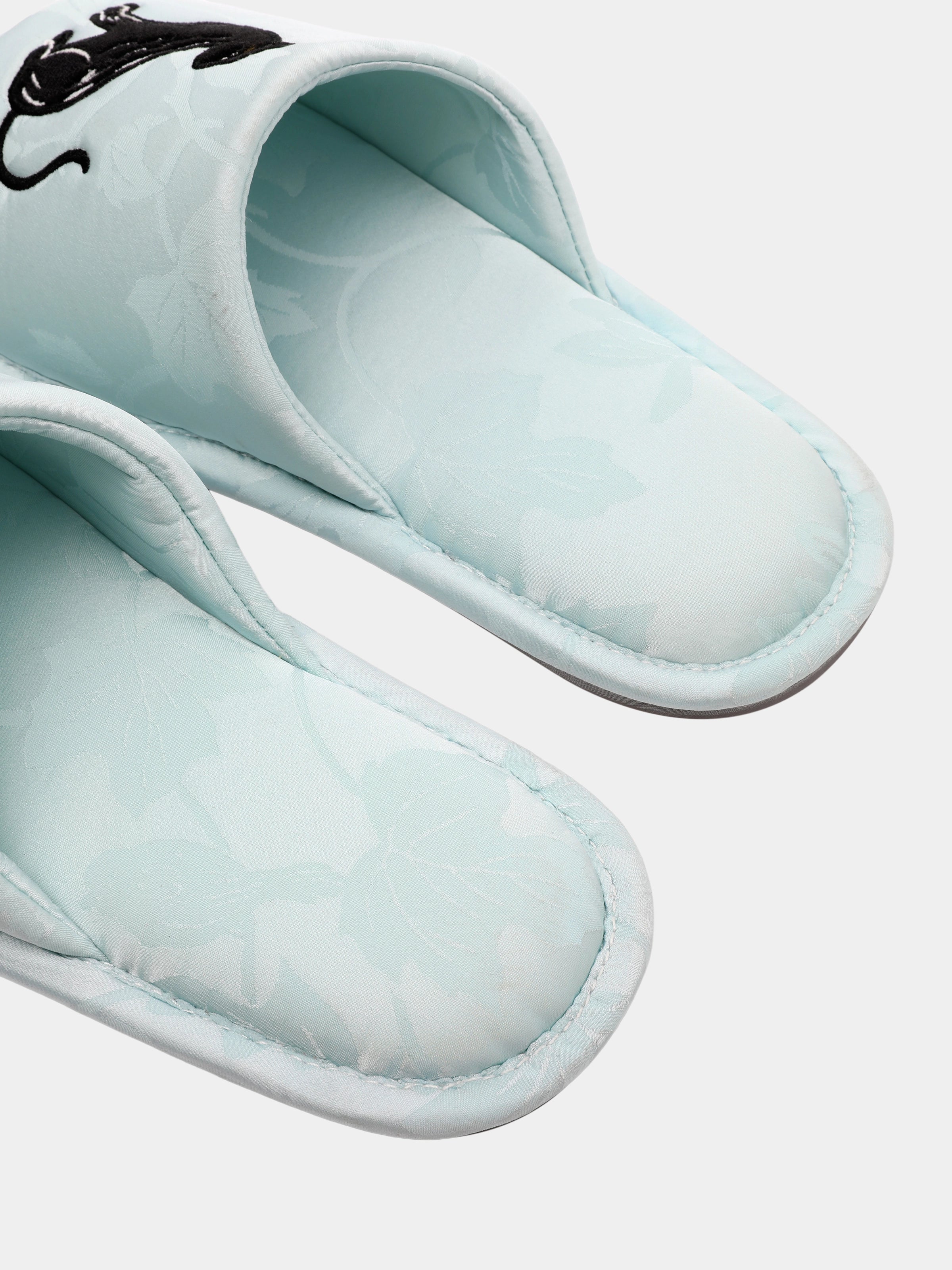 "Urban Jungle" Black Panther Jacquard Open-Toe Slippers – Mist Blue