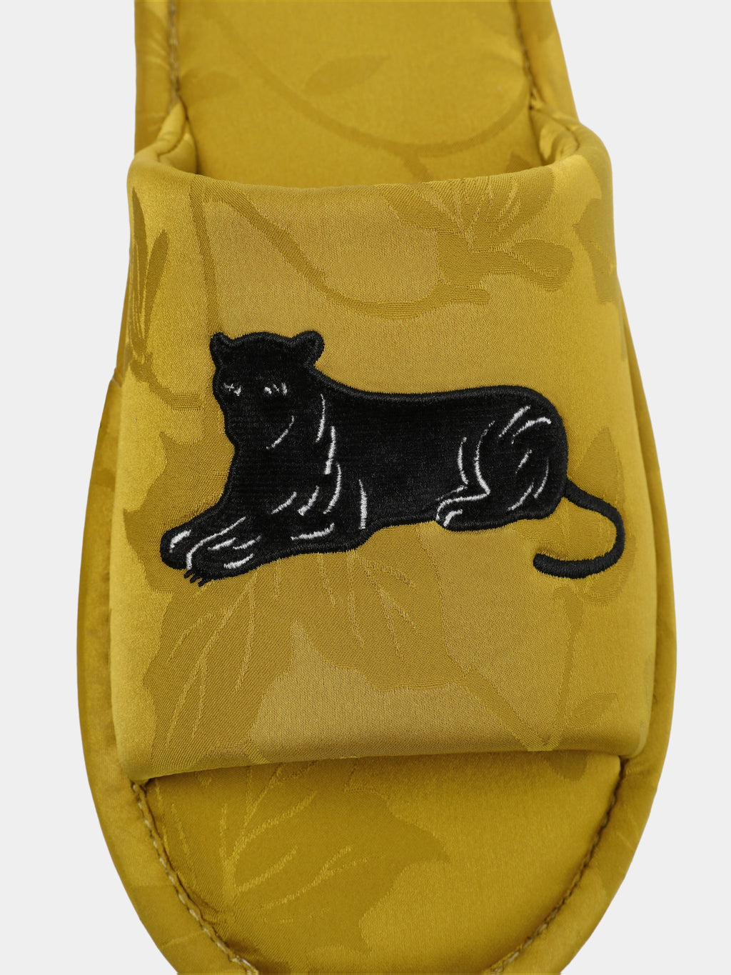 "Urban Jungle" Black Panther Jacquard Open-Toe Slippers – Dark Gold