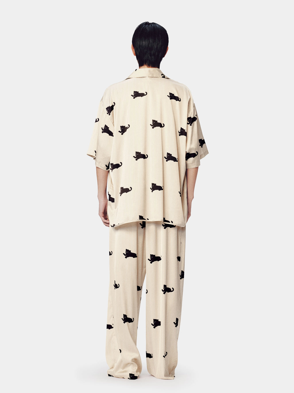 "Urban Jungle" Satin Loungewear Set Short Sleeve & Pants – Camel