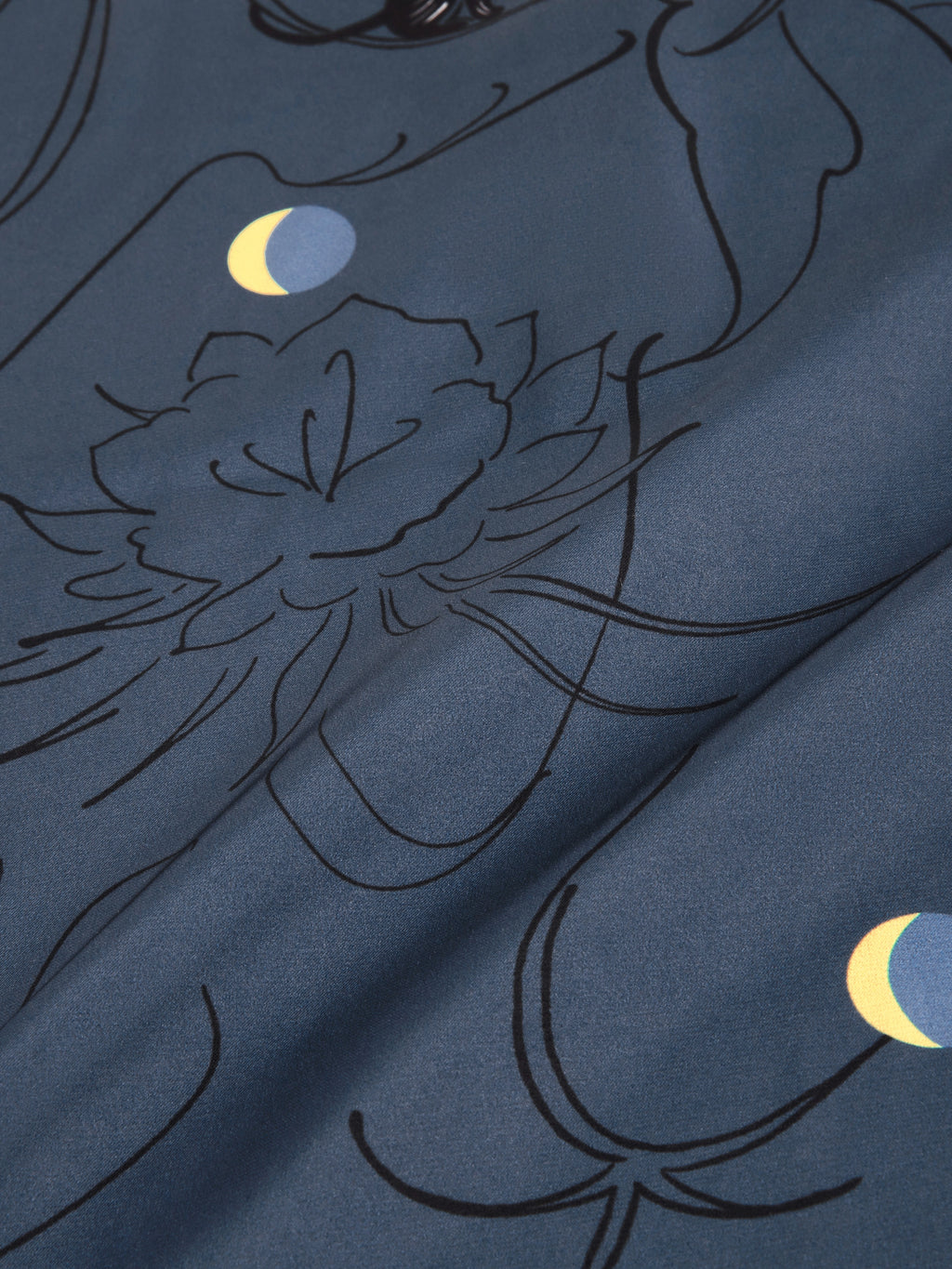 "Urban Jungle" Satin Loungewear Set Short Sleeve – Night Blue