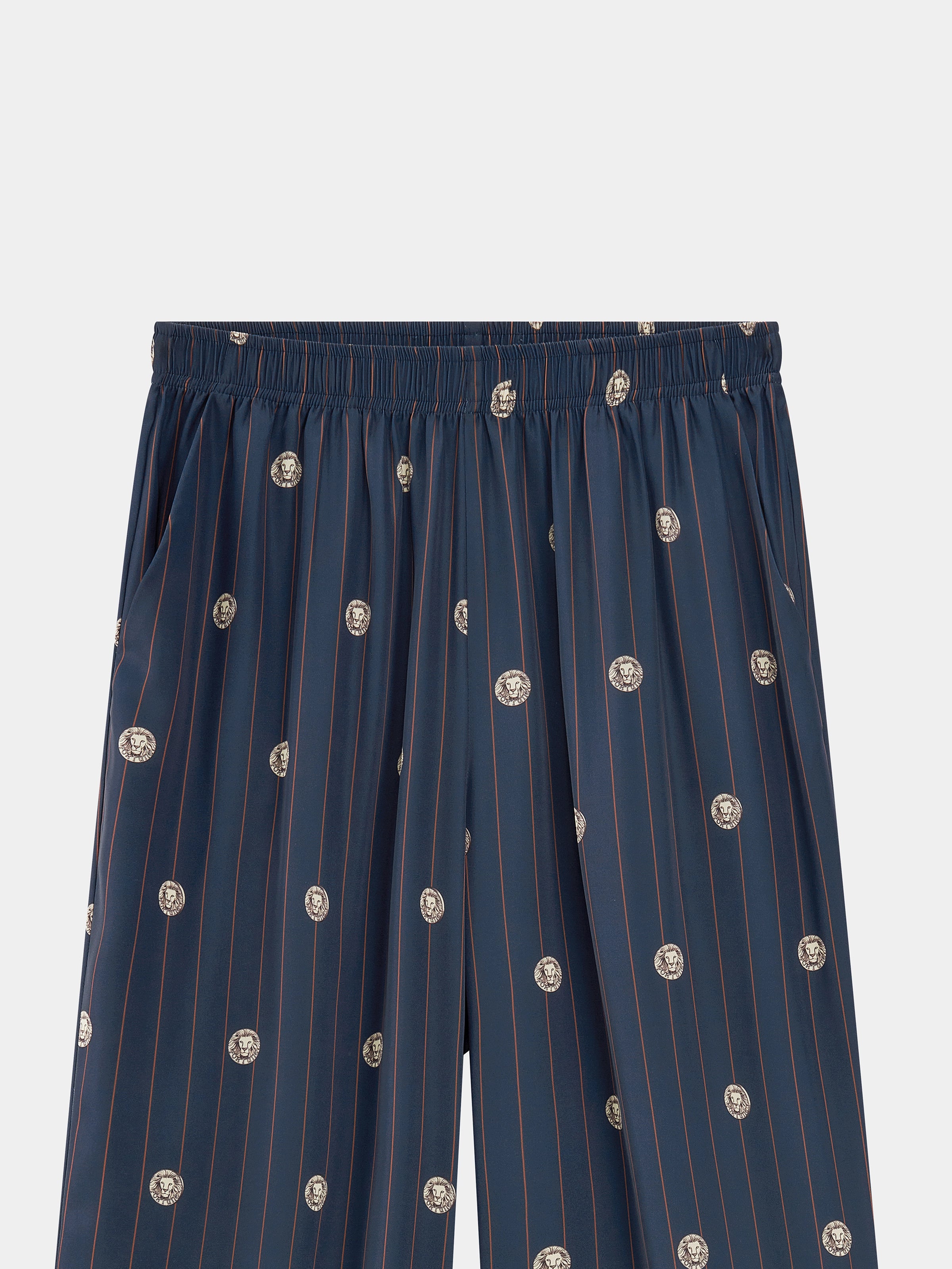 "Urban Jungle" Satin Loungewear Set Short Sleeve & Pants – Wishing Coin