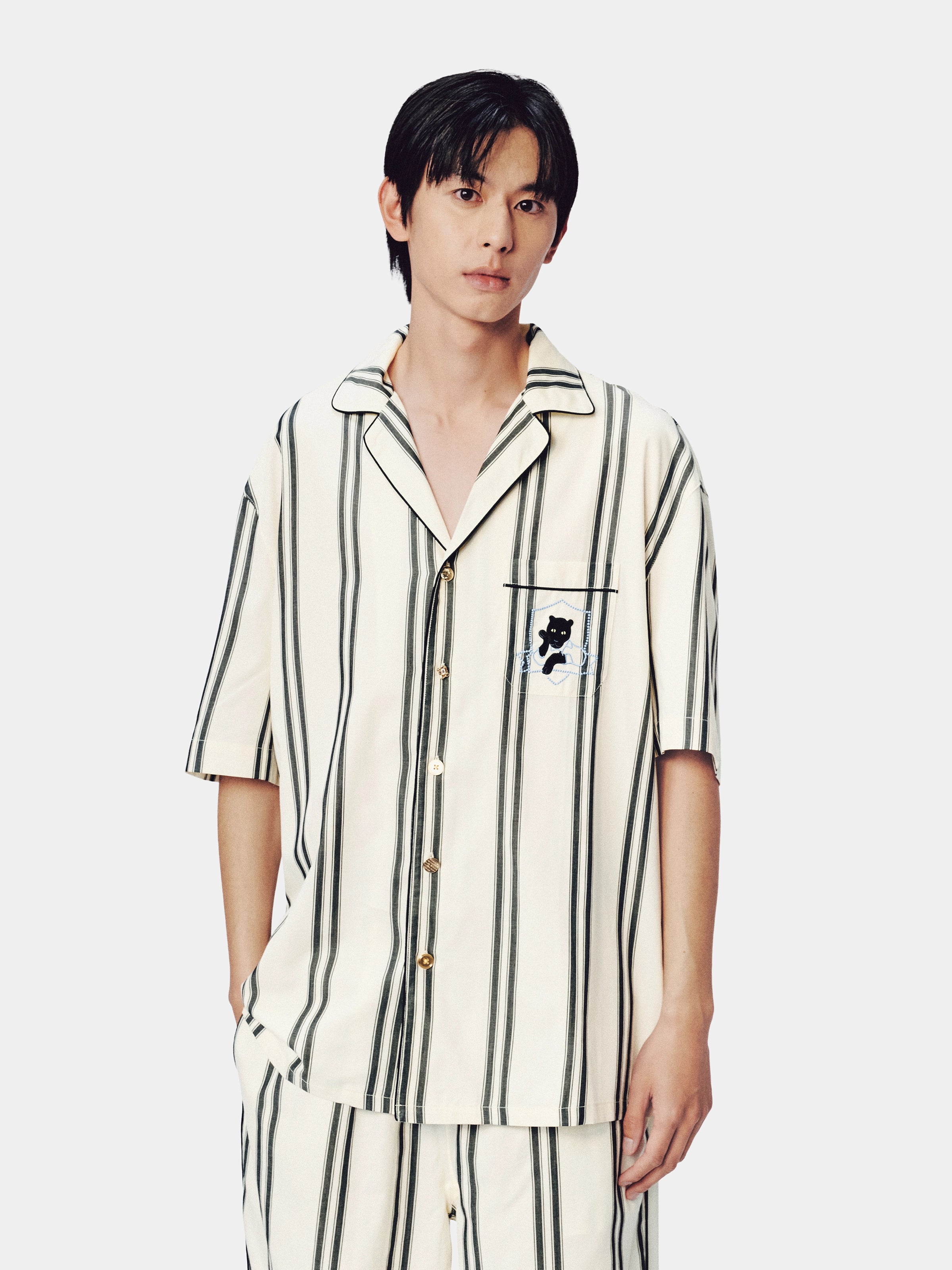 "Urban Jungle" Tencel Cotton Blend Loungewear Set Short Sleeve & Pants – Moonlight White