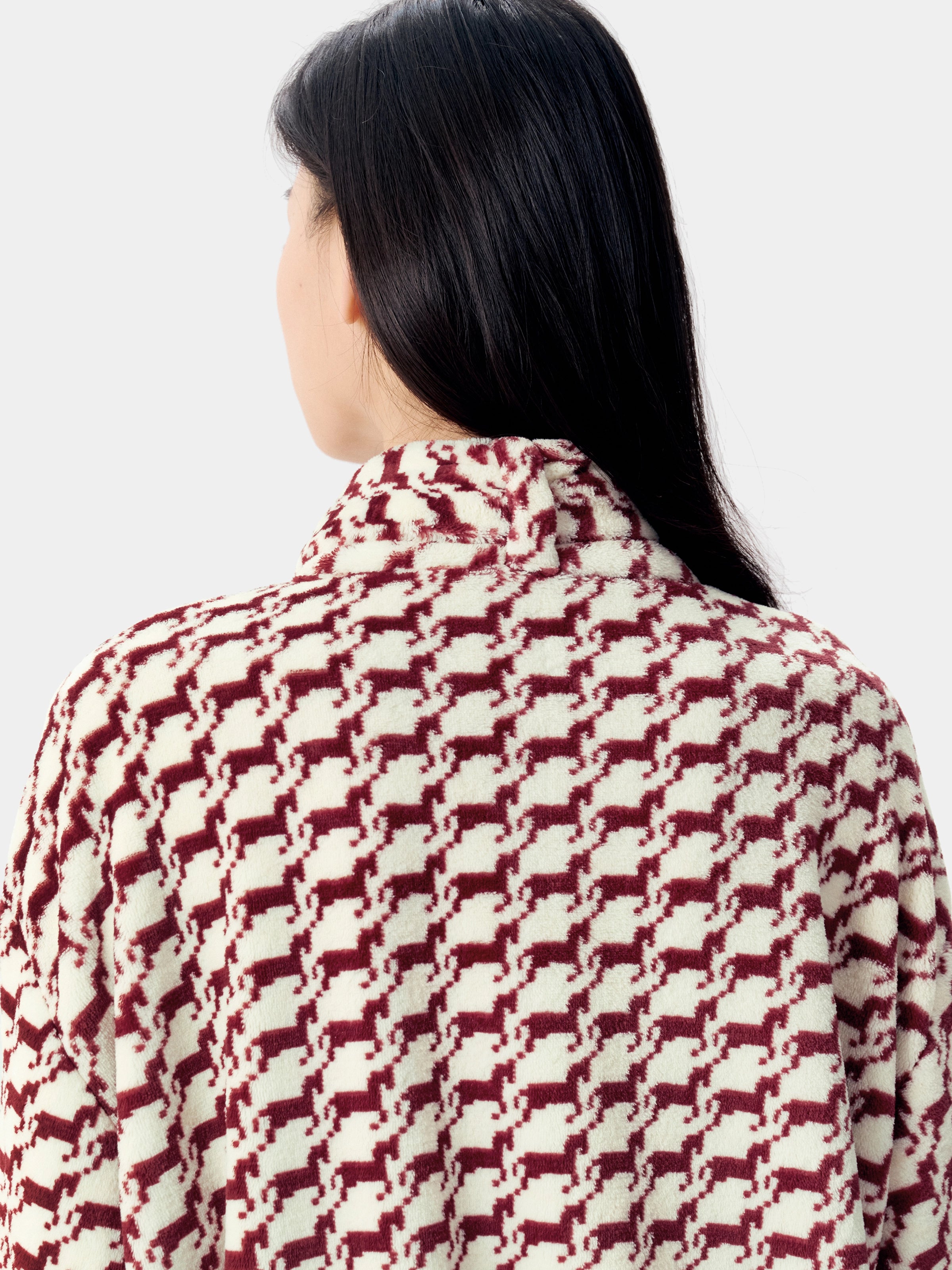 "Year of the Horse" Flannel Standing Collar Loungewear Set – Houndstooth Red