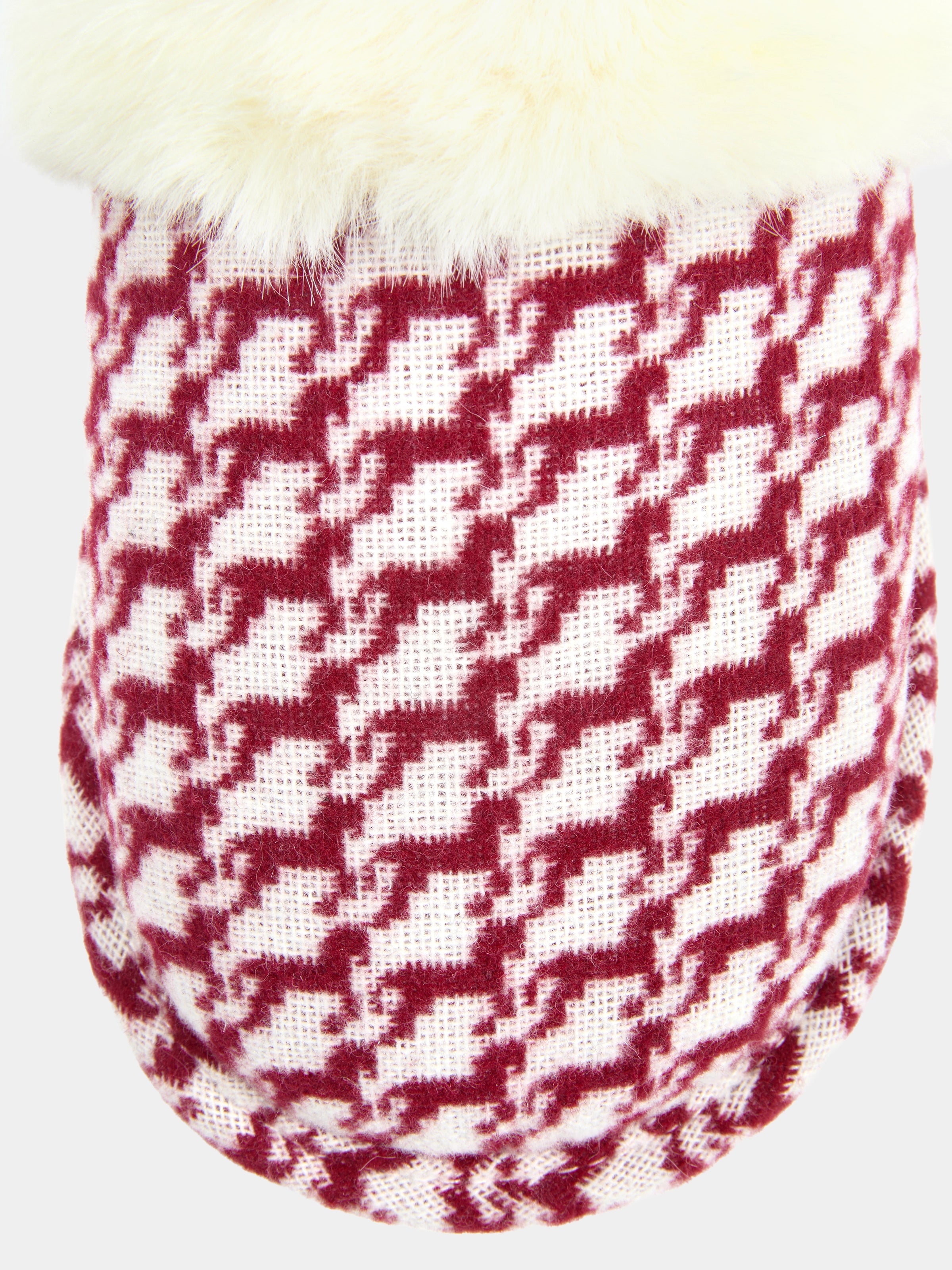"Year of the Horse" Fluffy Slippers – Houndstooth Red